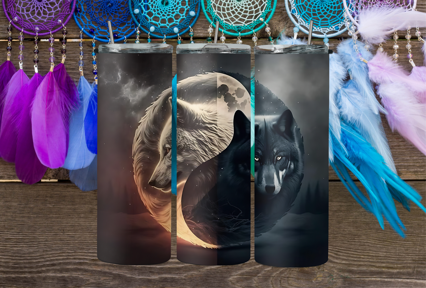 B & W Wolf Cusp 2Face Graphics