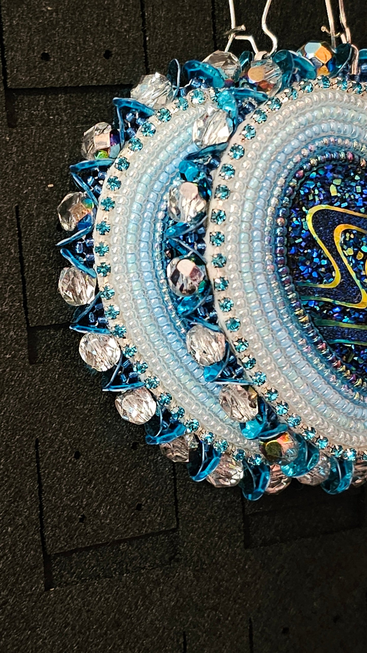 25mm Blue Fade w Glass Crystal's 2Face Graphics
