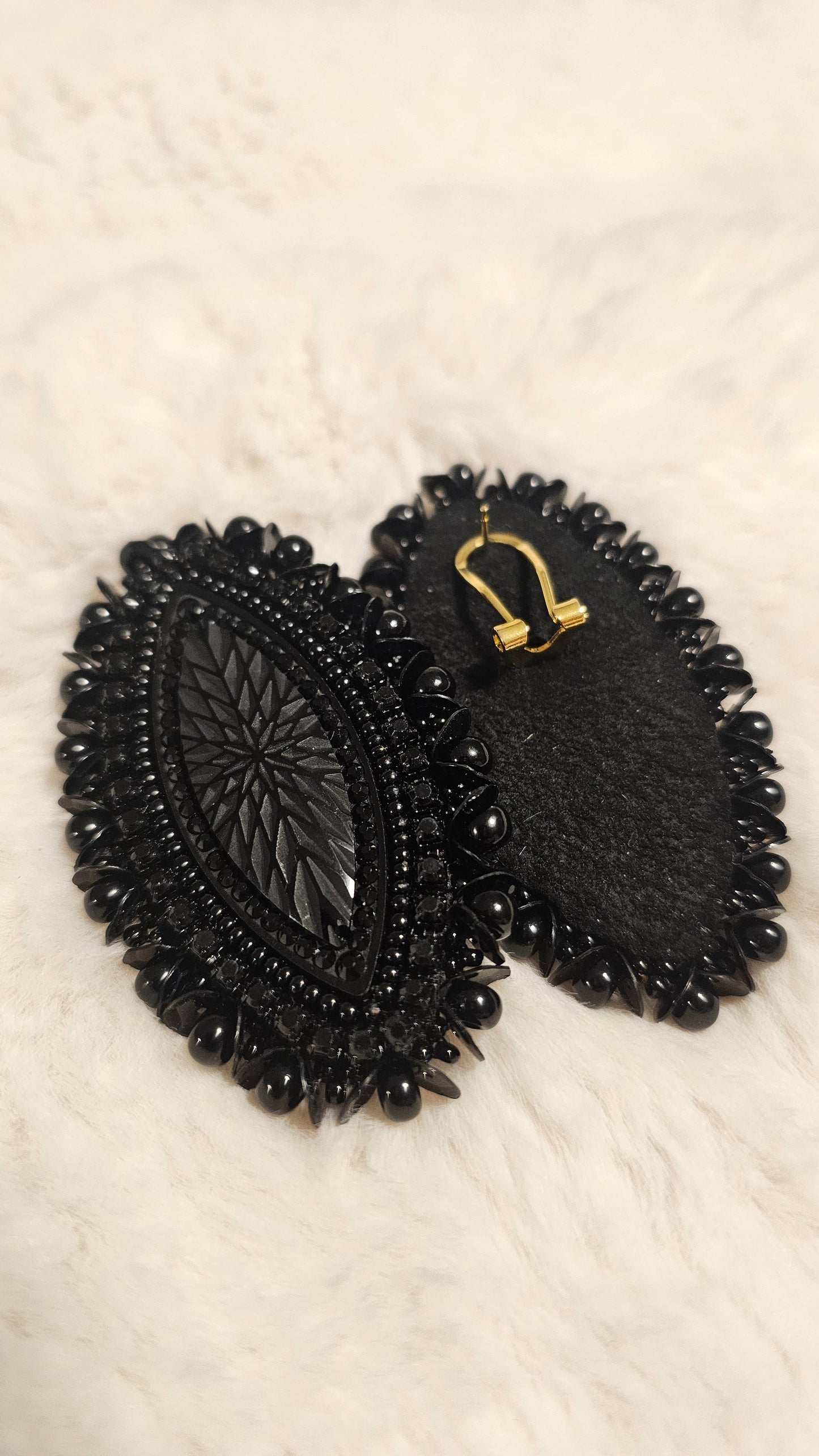 Black dimond earring 2Face Graphics