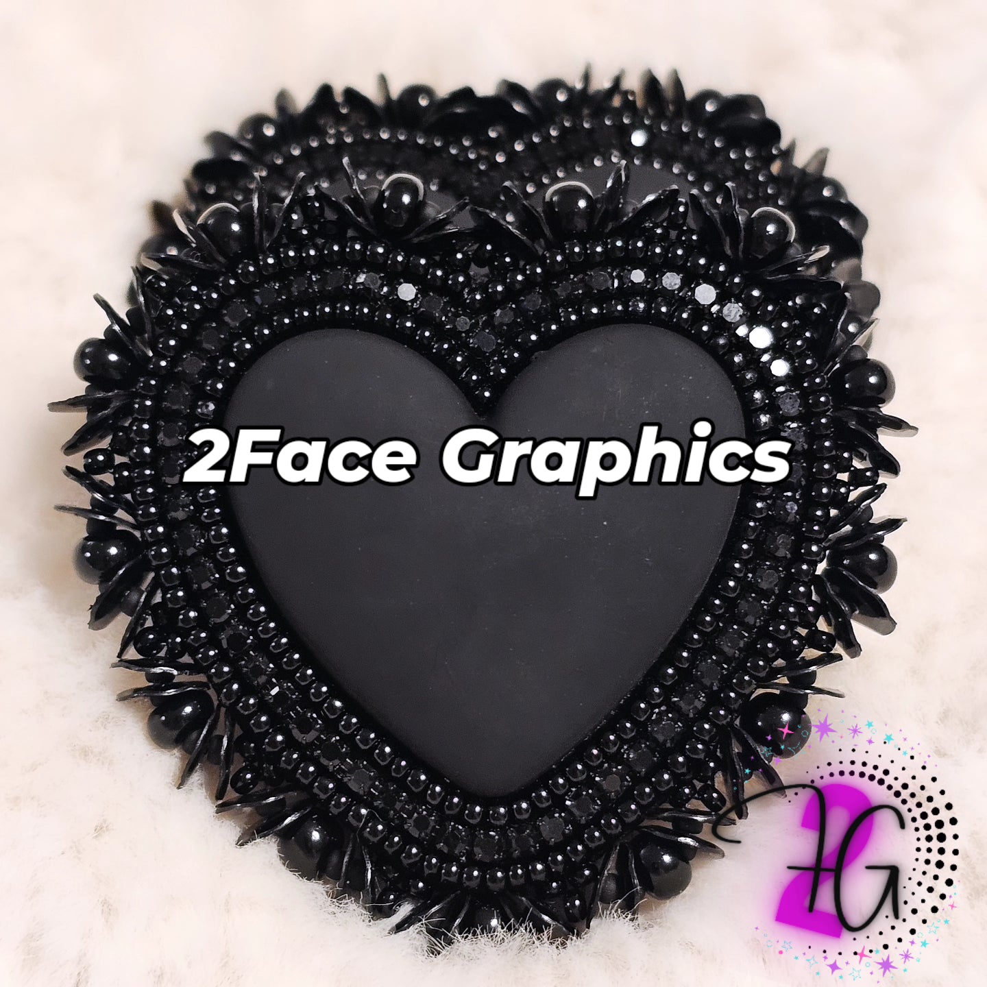 Double beaded edge black heart
