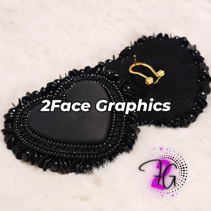 Double beaded edge black heart